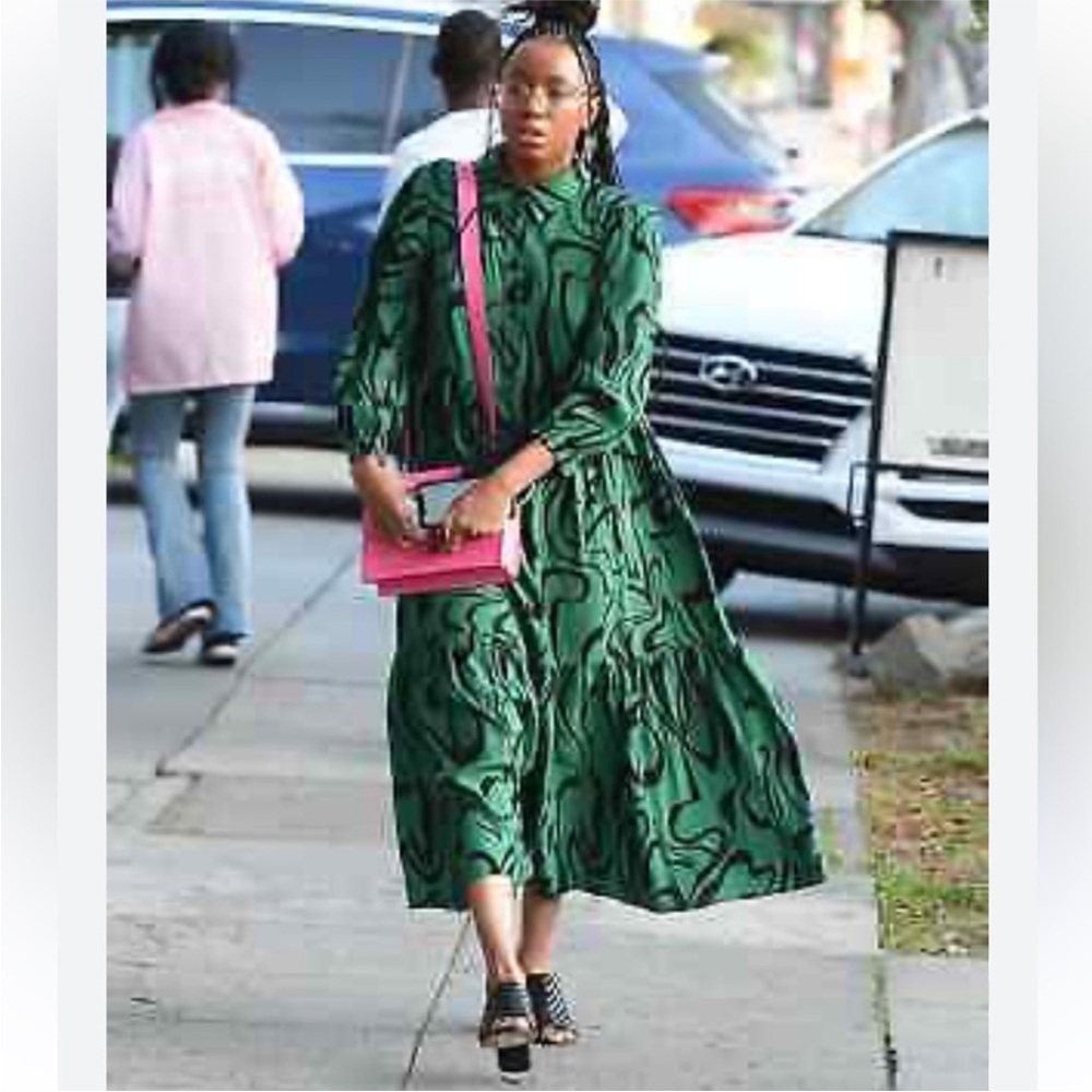 ZARA WOMENS DRESS CASUAL GREEN ABSTRACT LONG SLEEVE OVERSIZE MAXI MODEST MEDIUM
